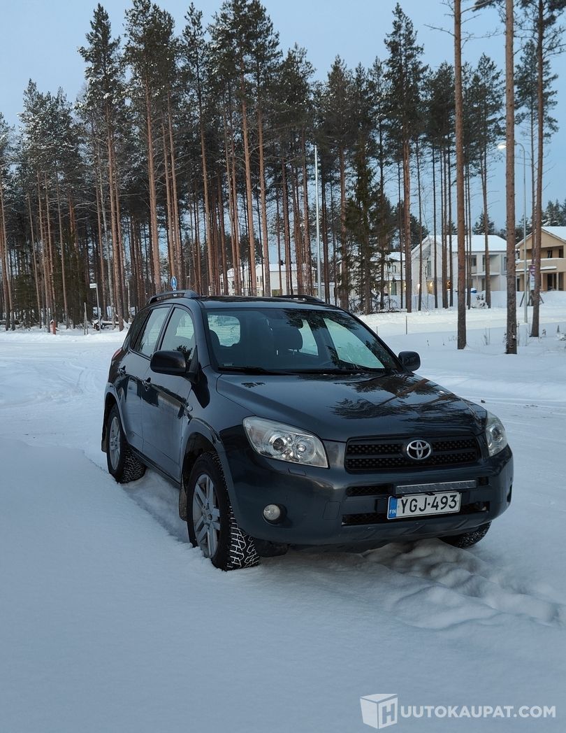 Toyota RAV4 2006 Oulu Huutokaupat