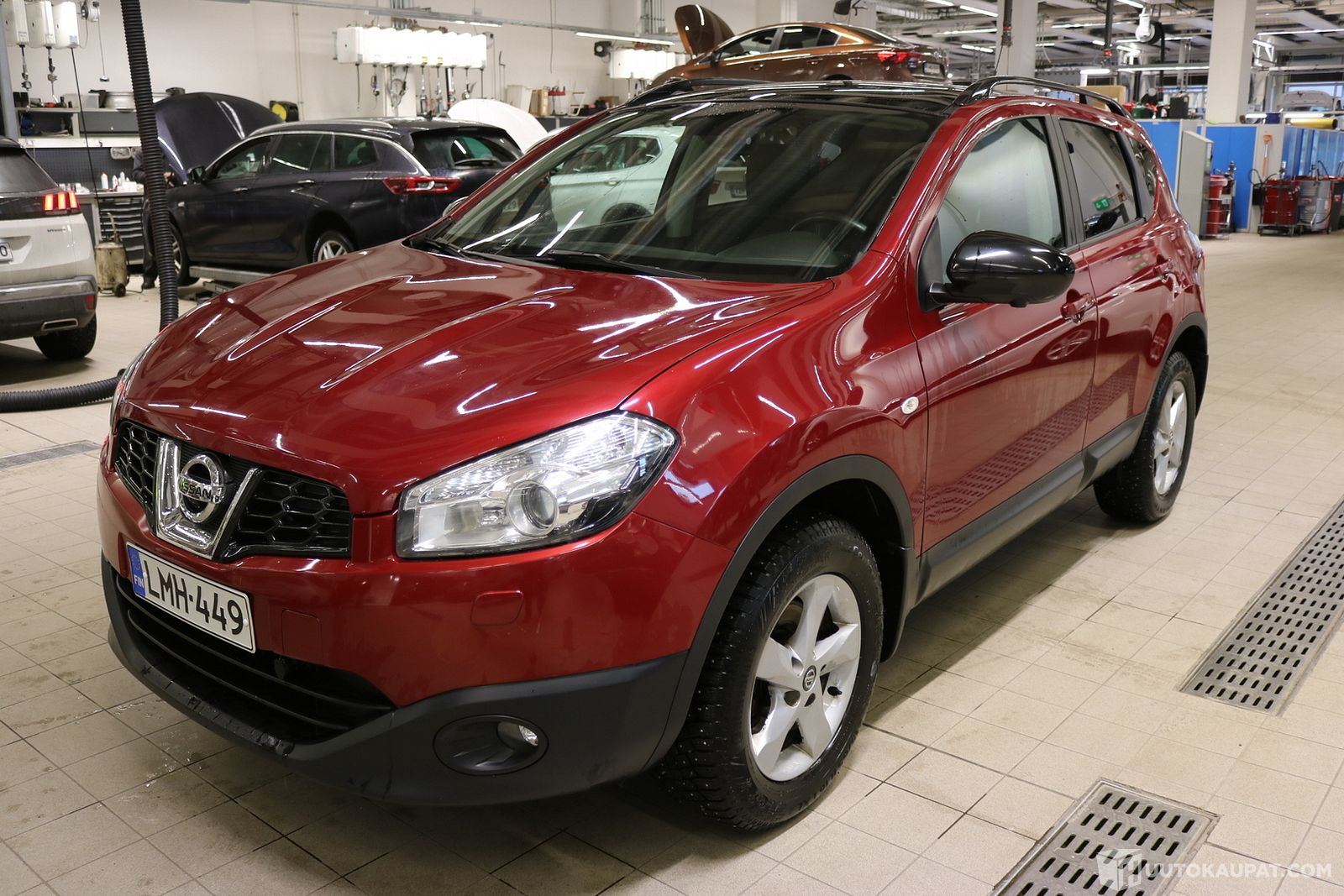 Nissan Qashqai Espoo Huutokaupat