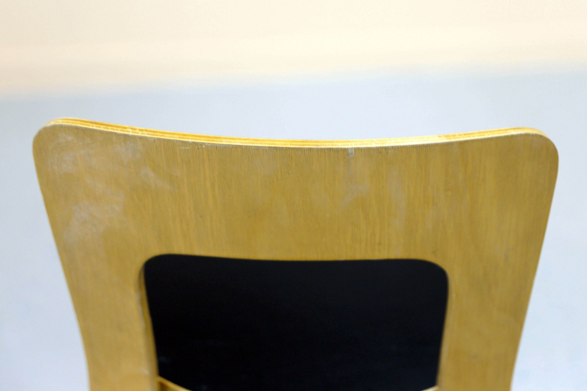 Image 13/19