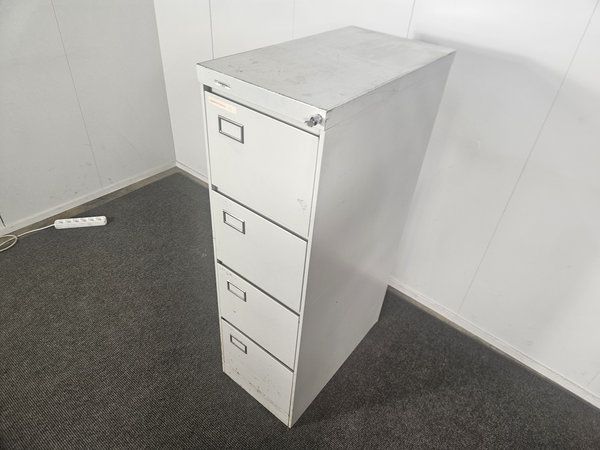 Image 4/12