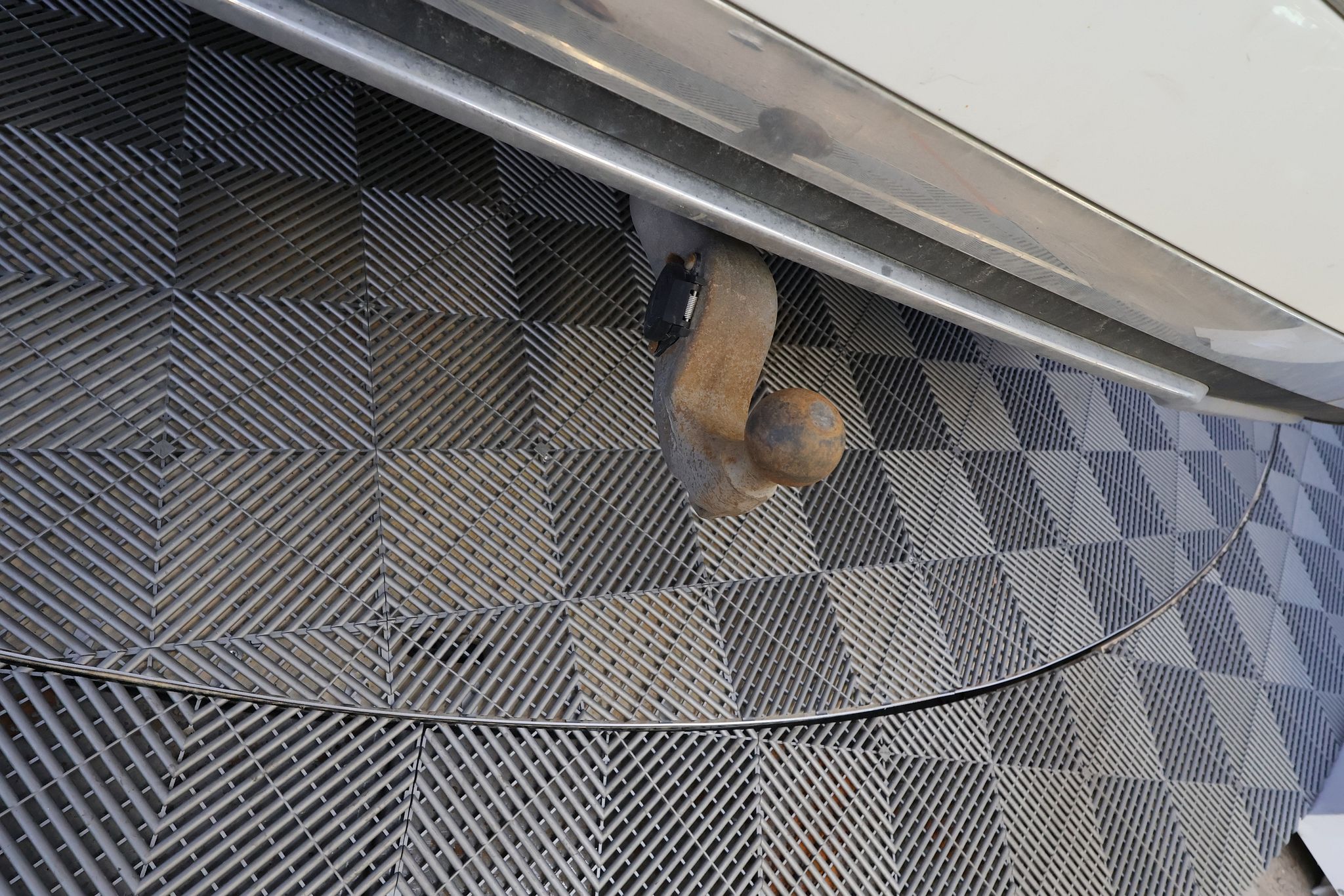 Image 13/52