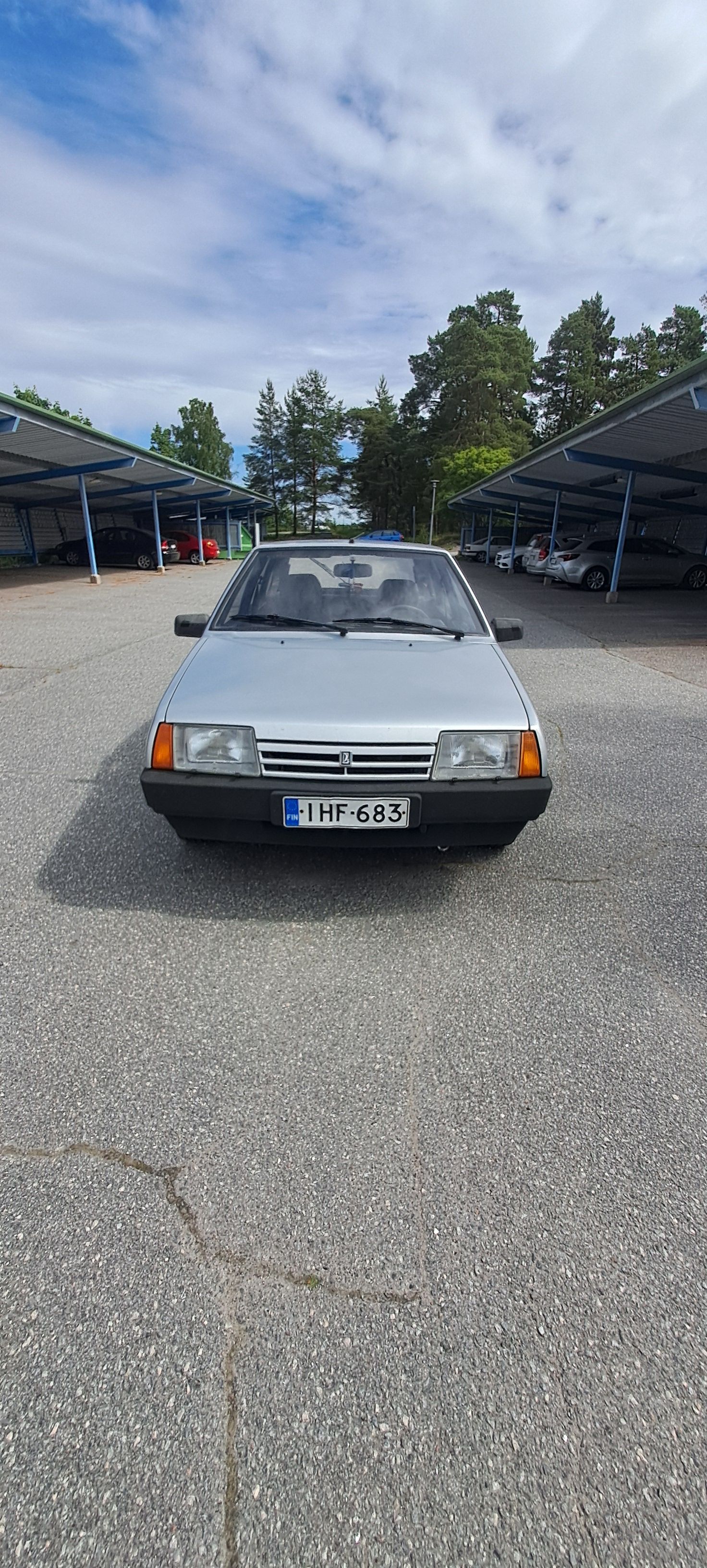Image 2/10