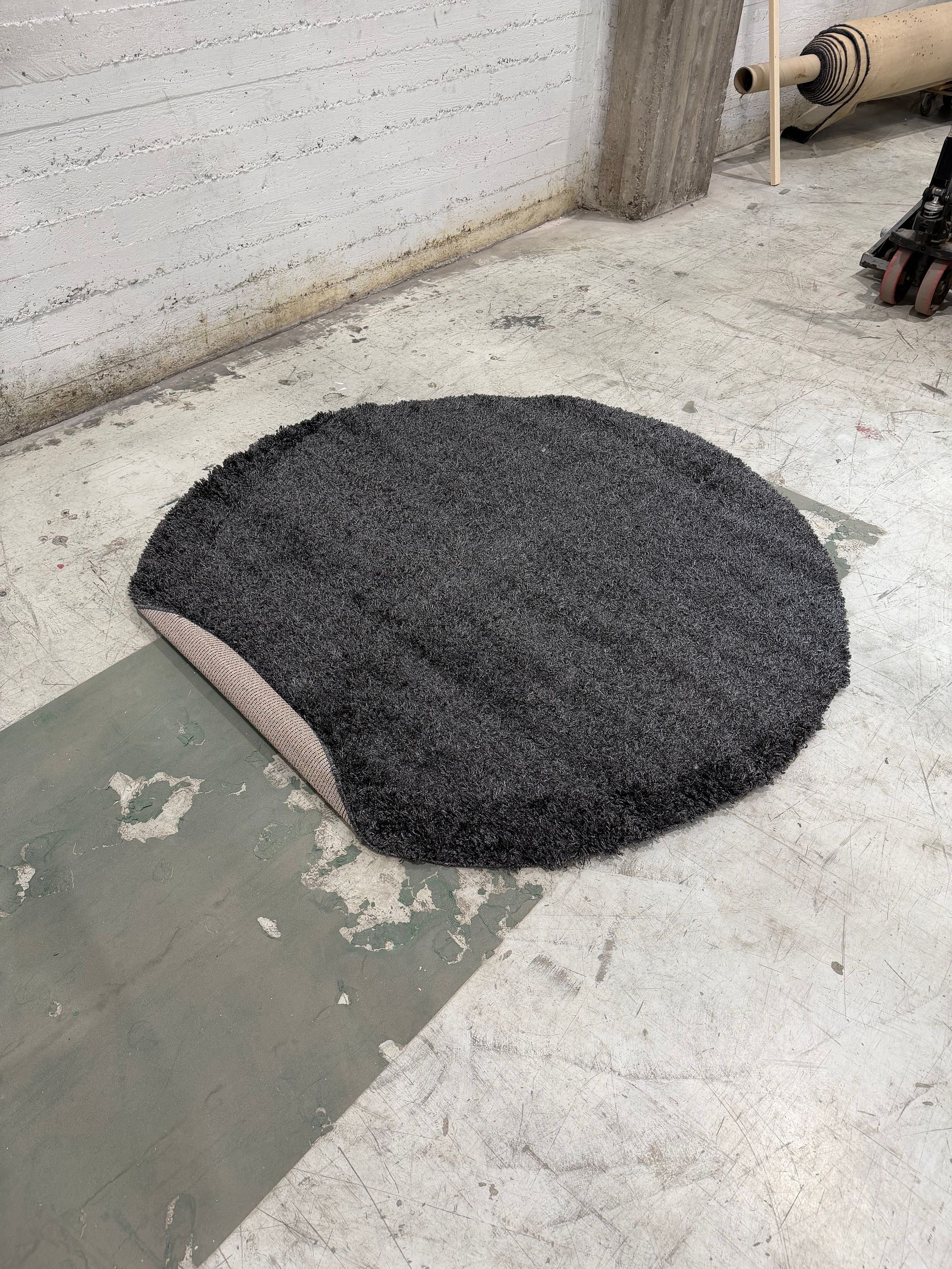 Image 3/4