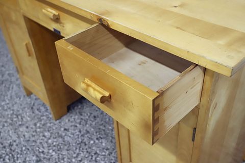 Image 8/23