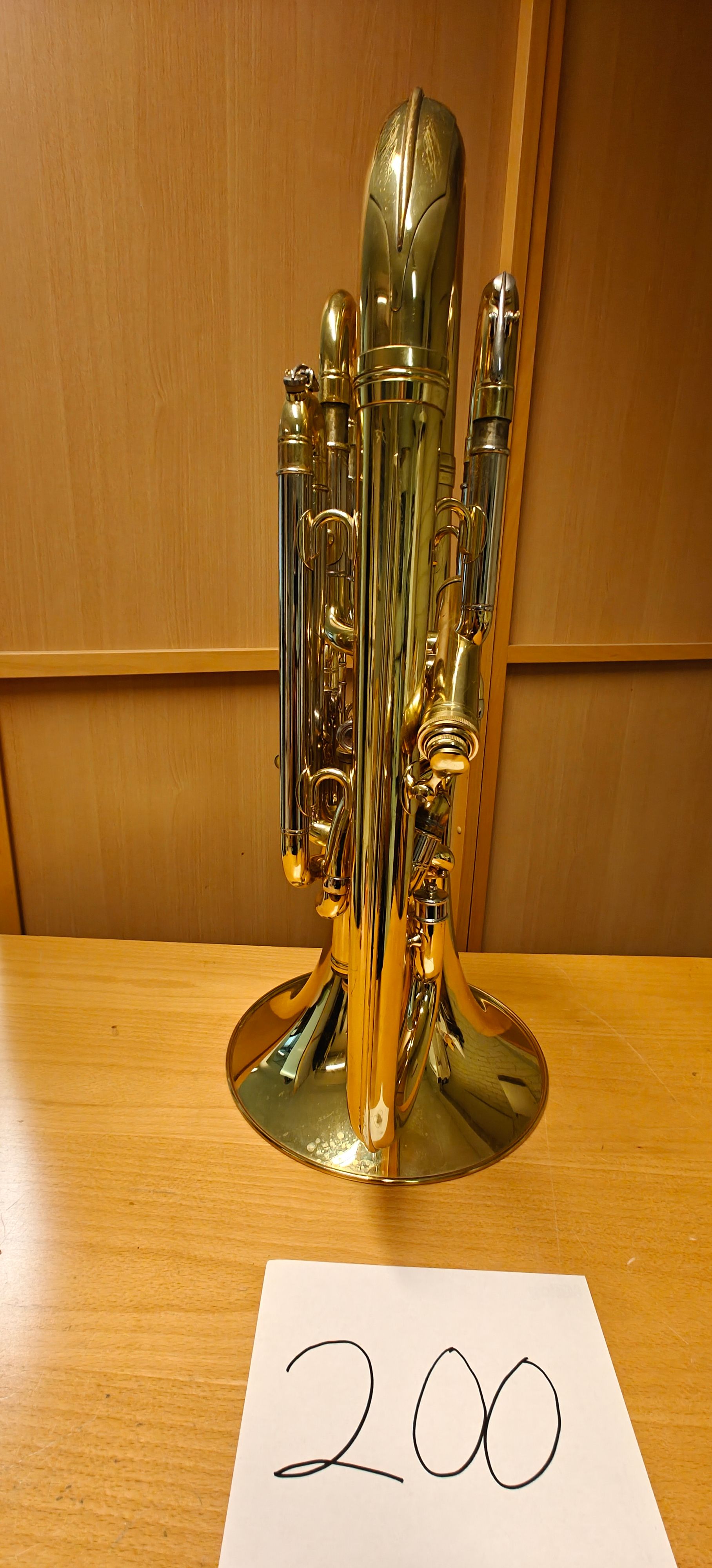 Image 10/18