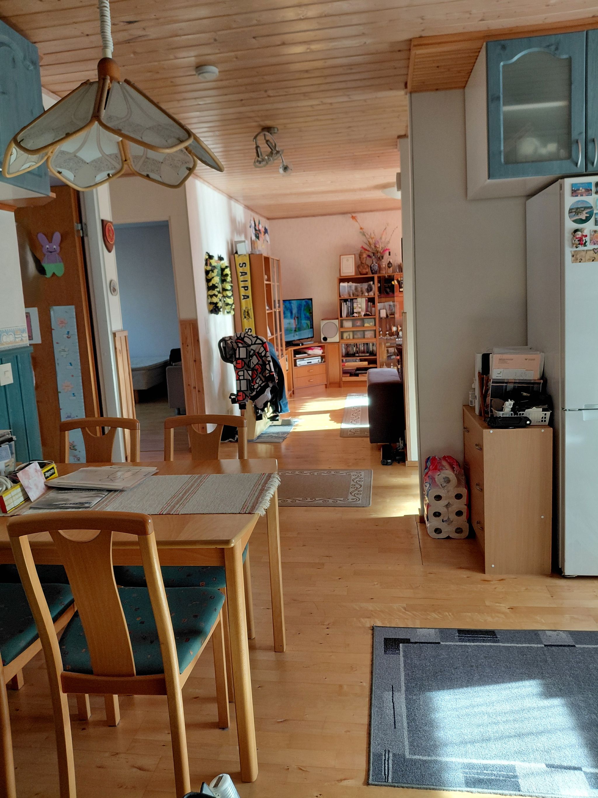 Image 12/49
