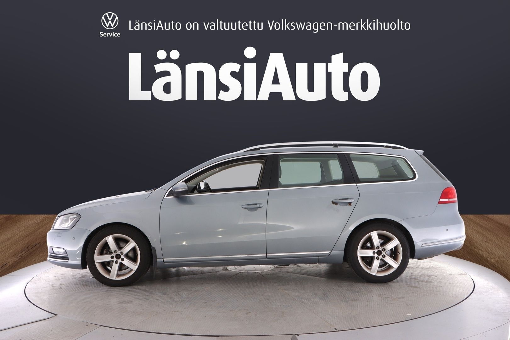 Image 2/47