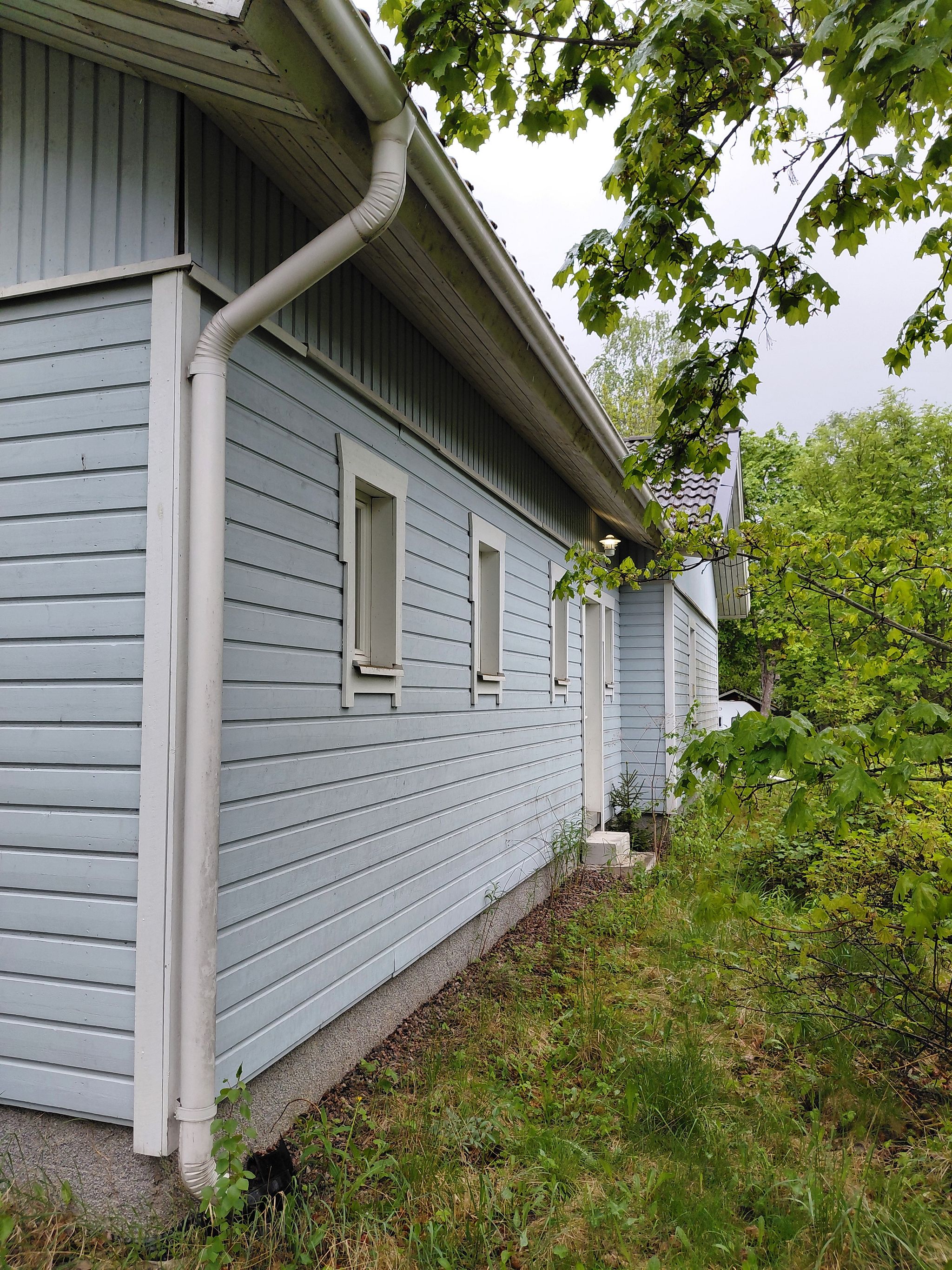 Image 8/46
