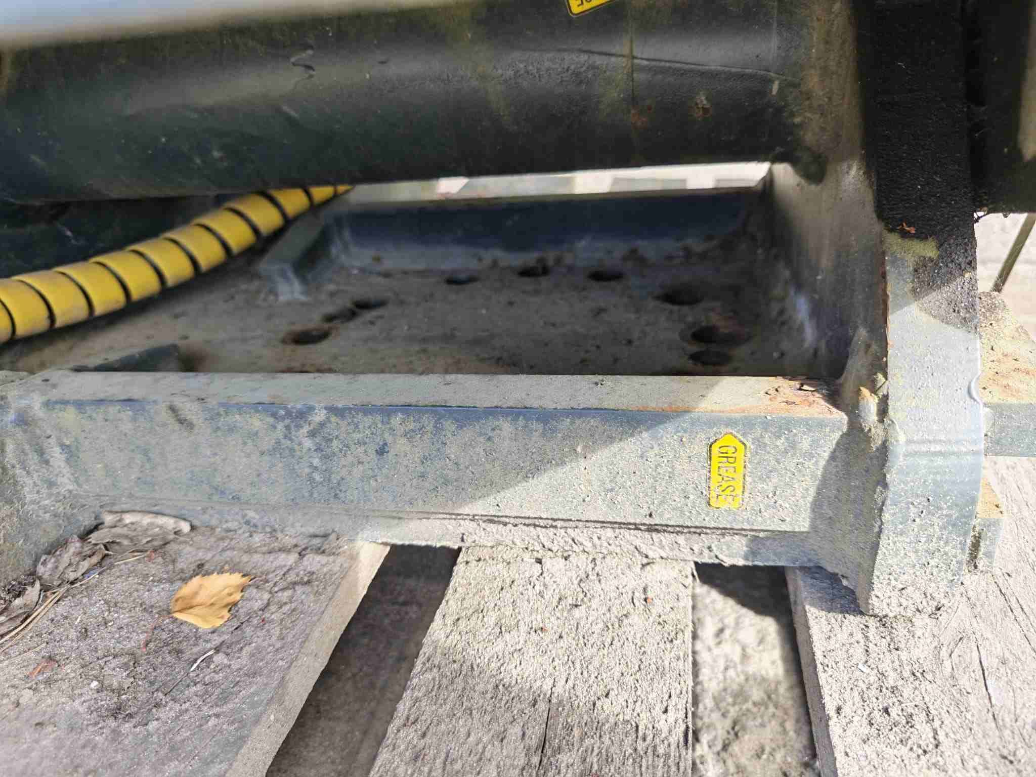 Image 3/3
