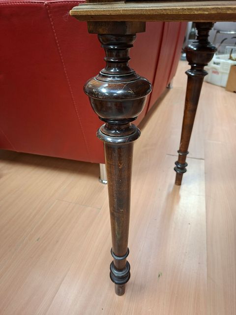 Image 6/12