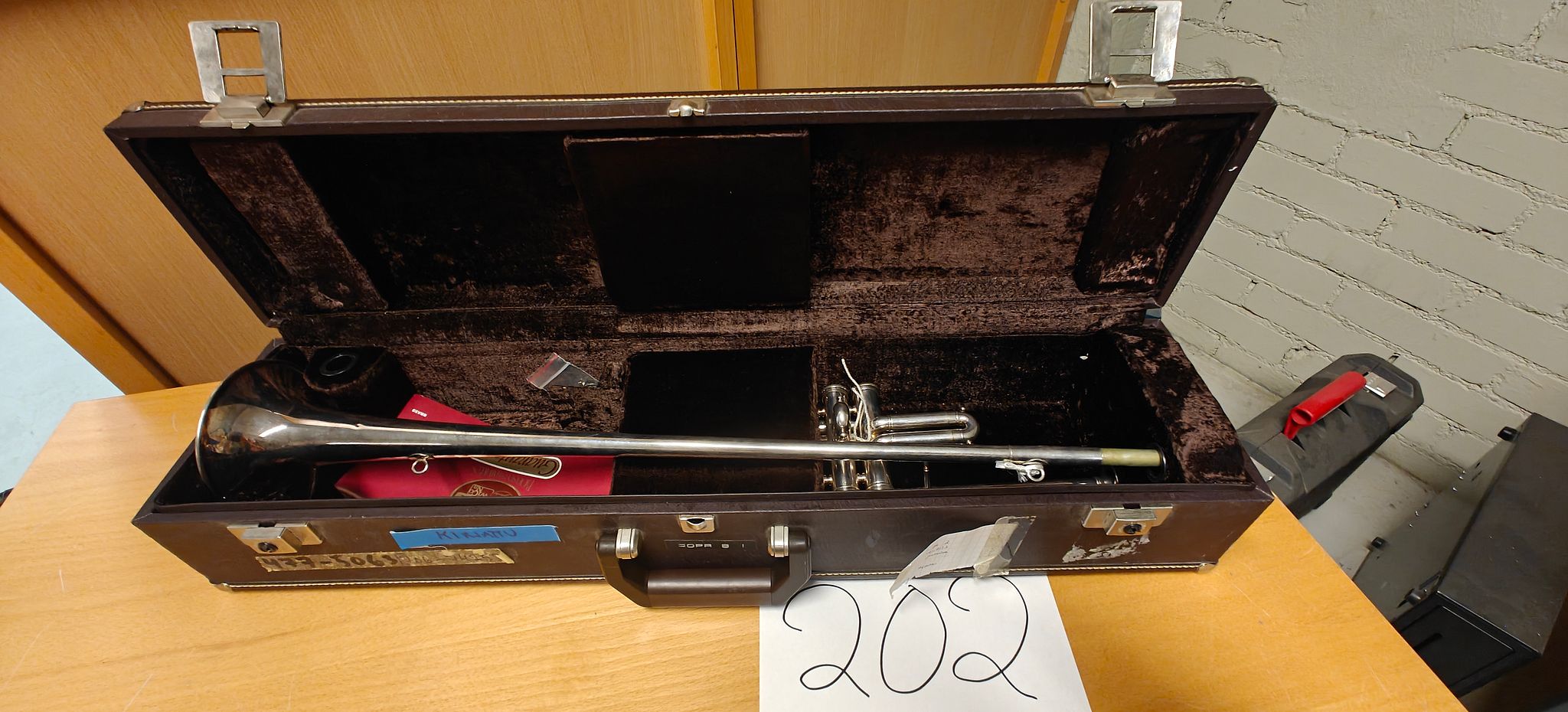 Image 1/16