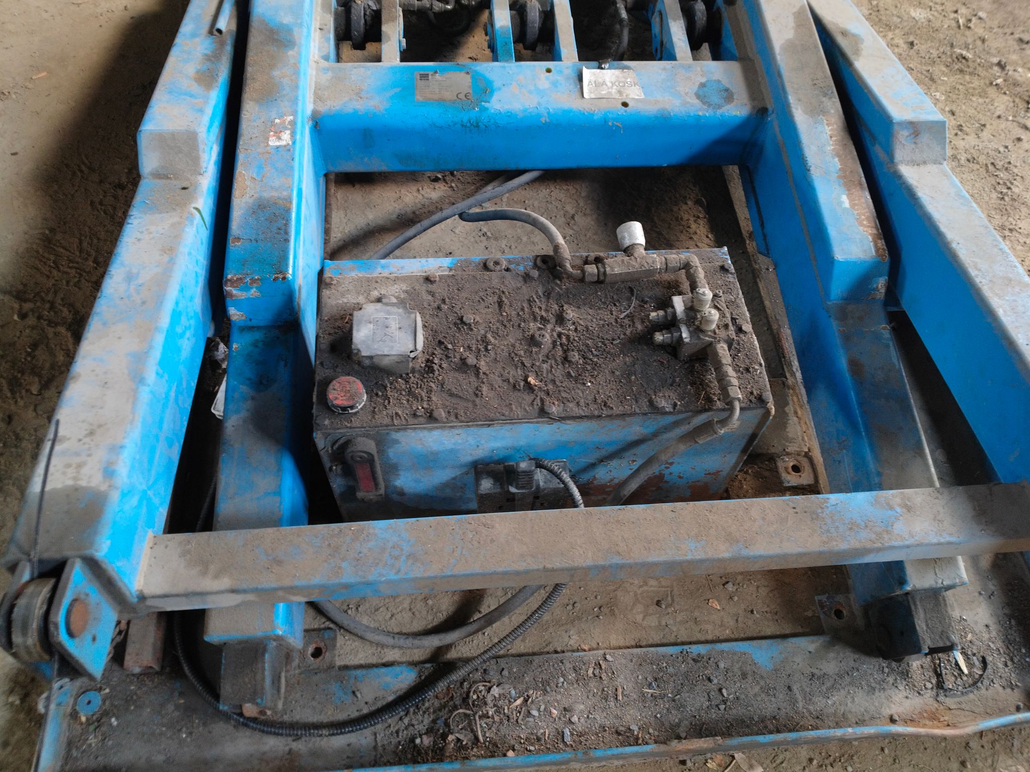 Image 6/6