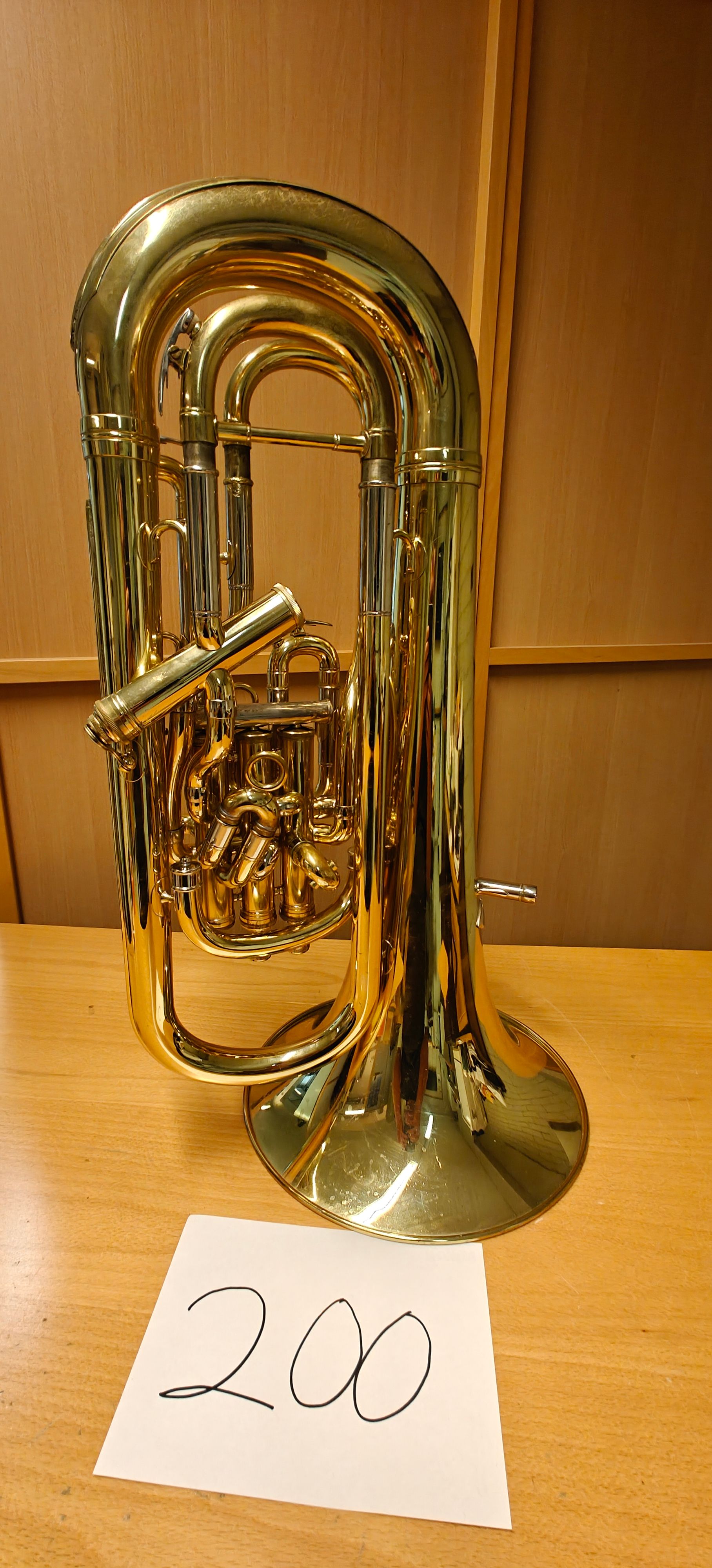 Image 11/18