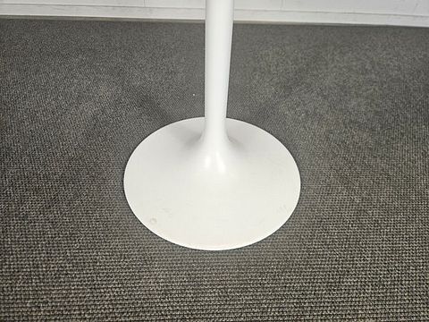 Image 10/12