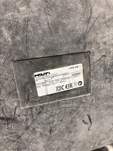 Image 40/77