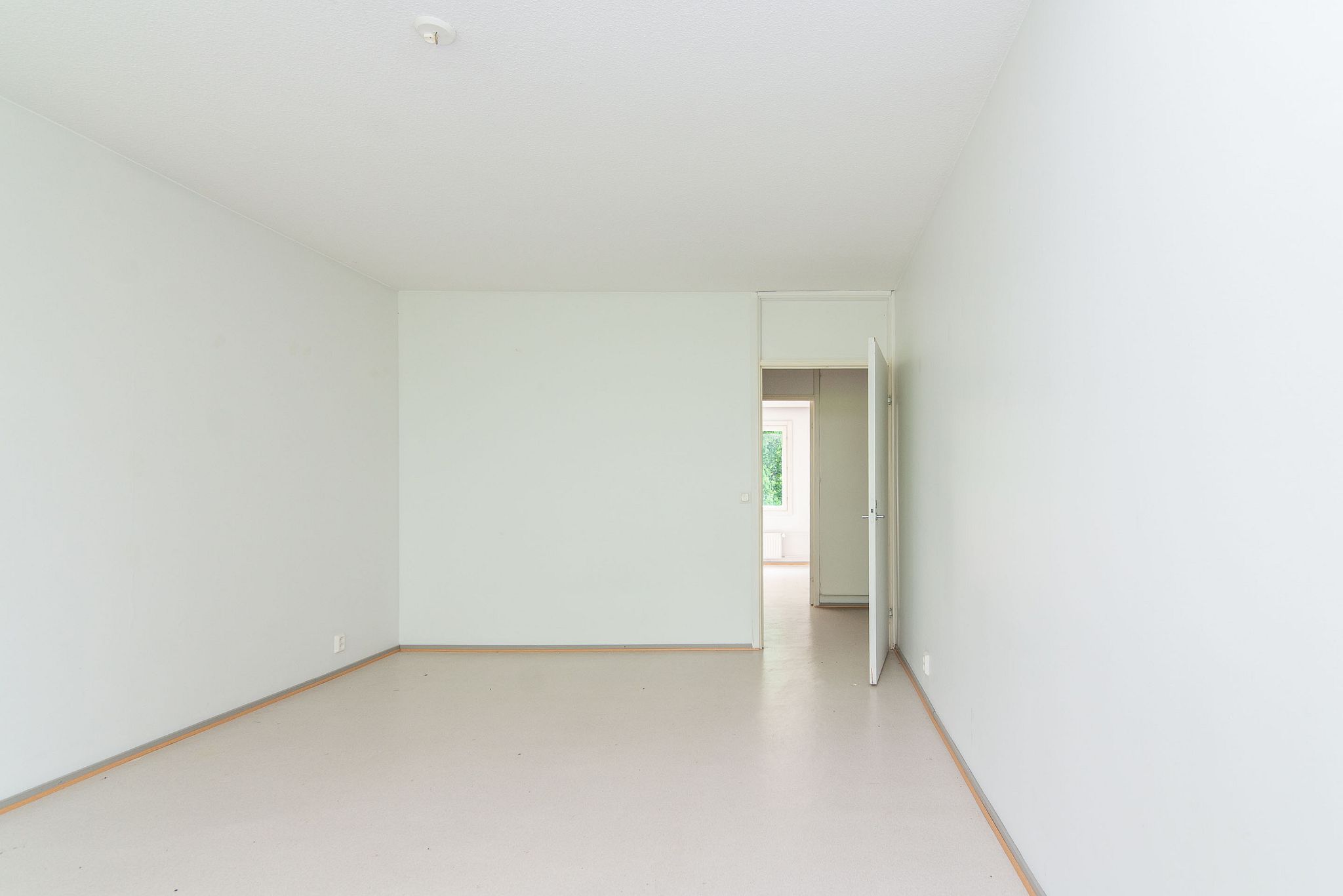 Image 5/22