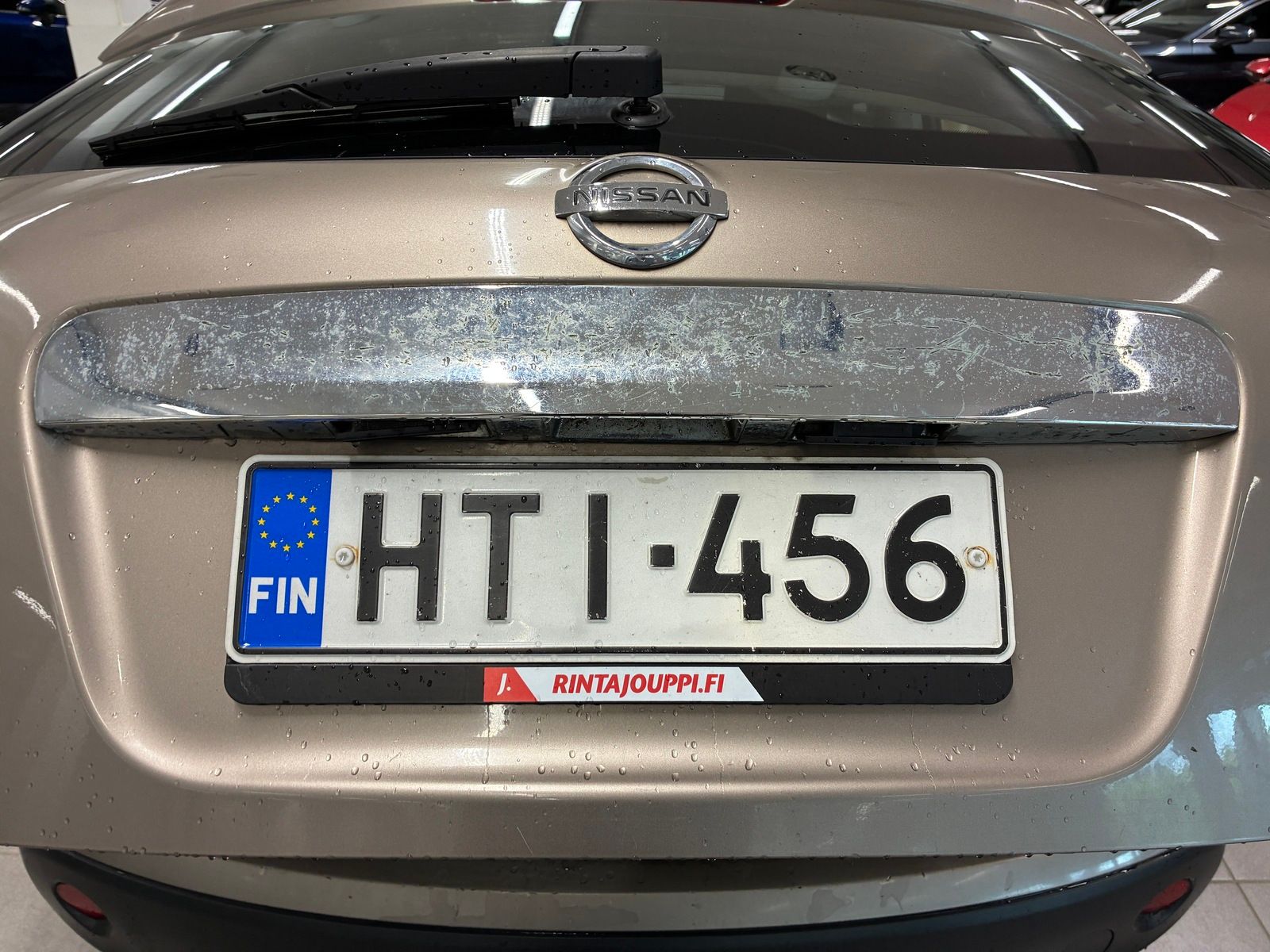 Image 11/24