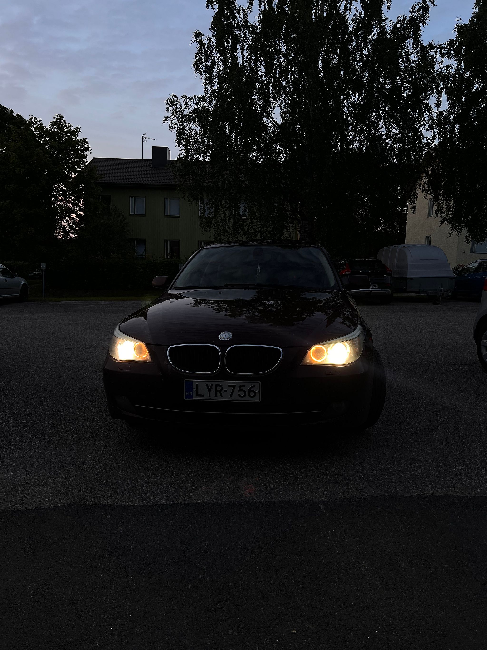 Image 1/21