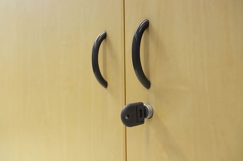 Image 6/8