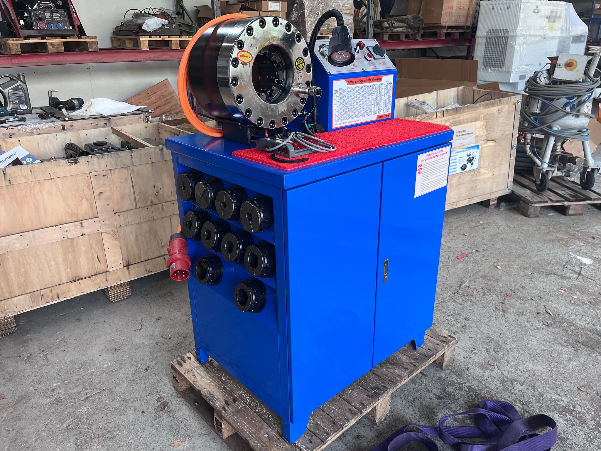 Image 1/9