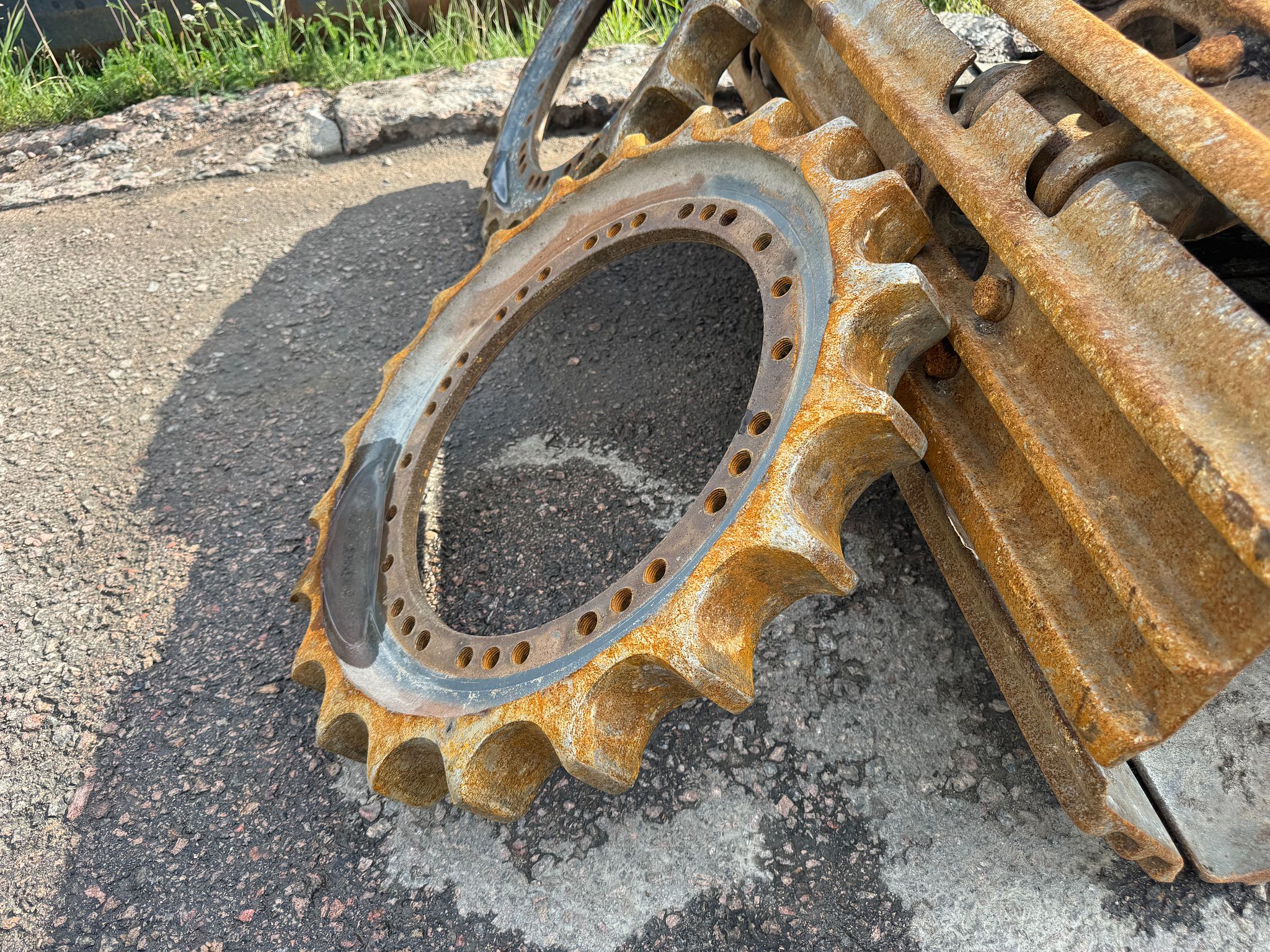 Image 7/10