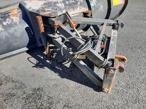 Image 5/7