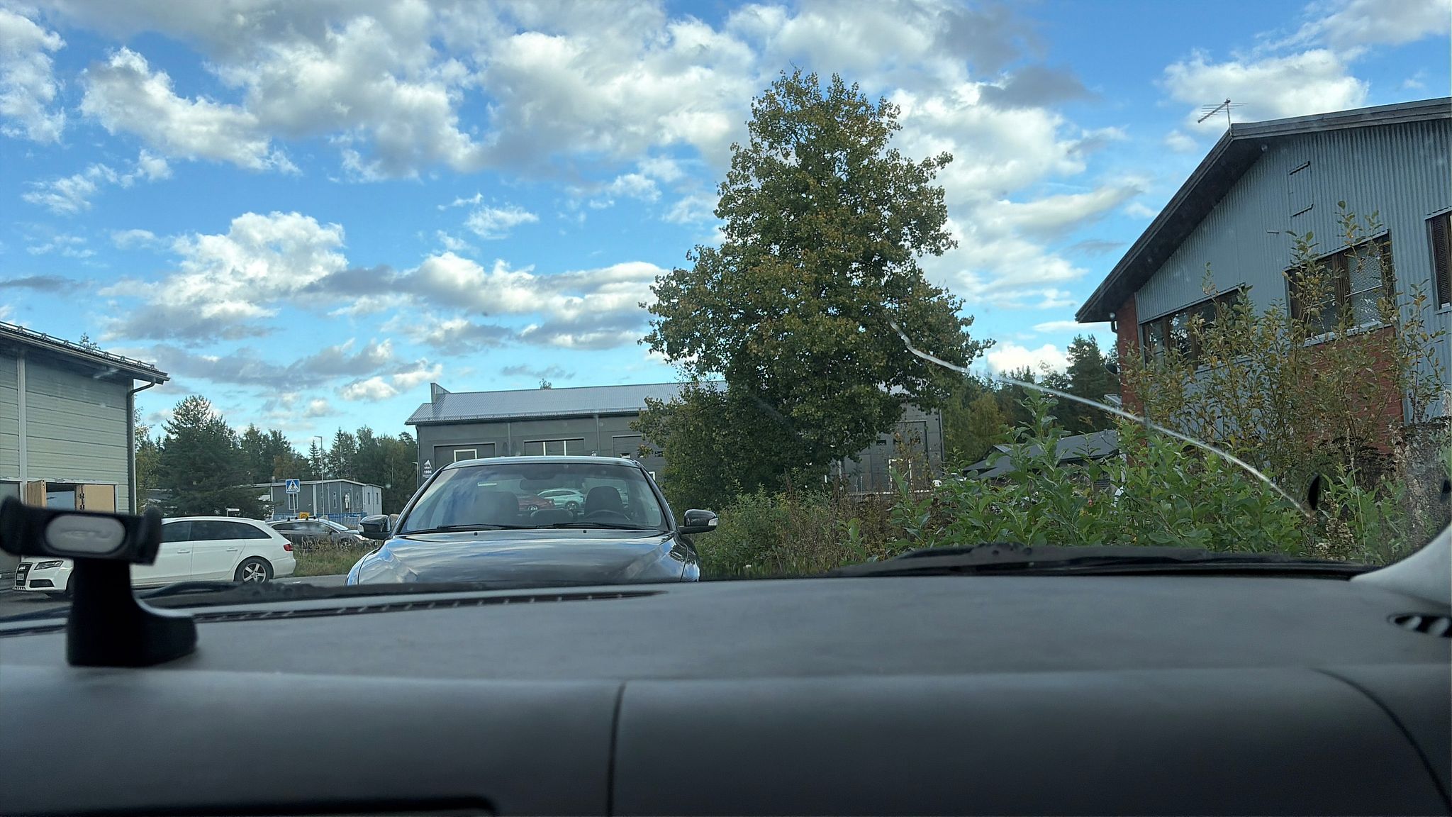 Image 23/23