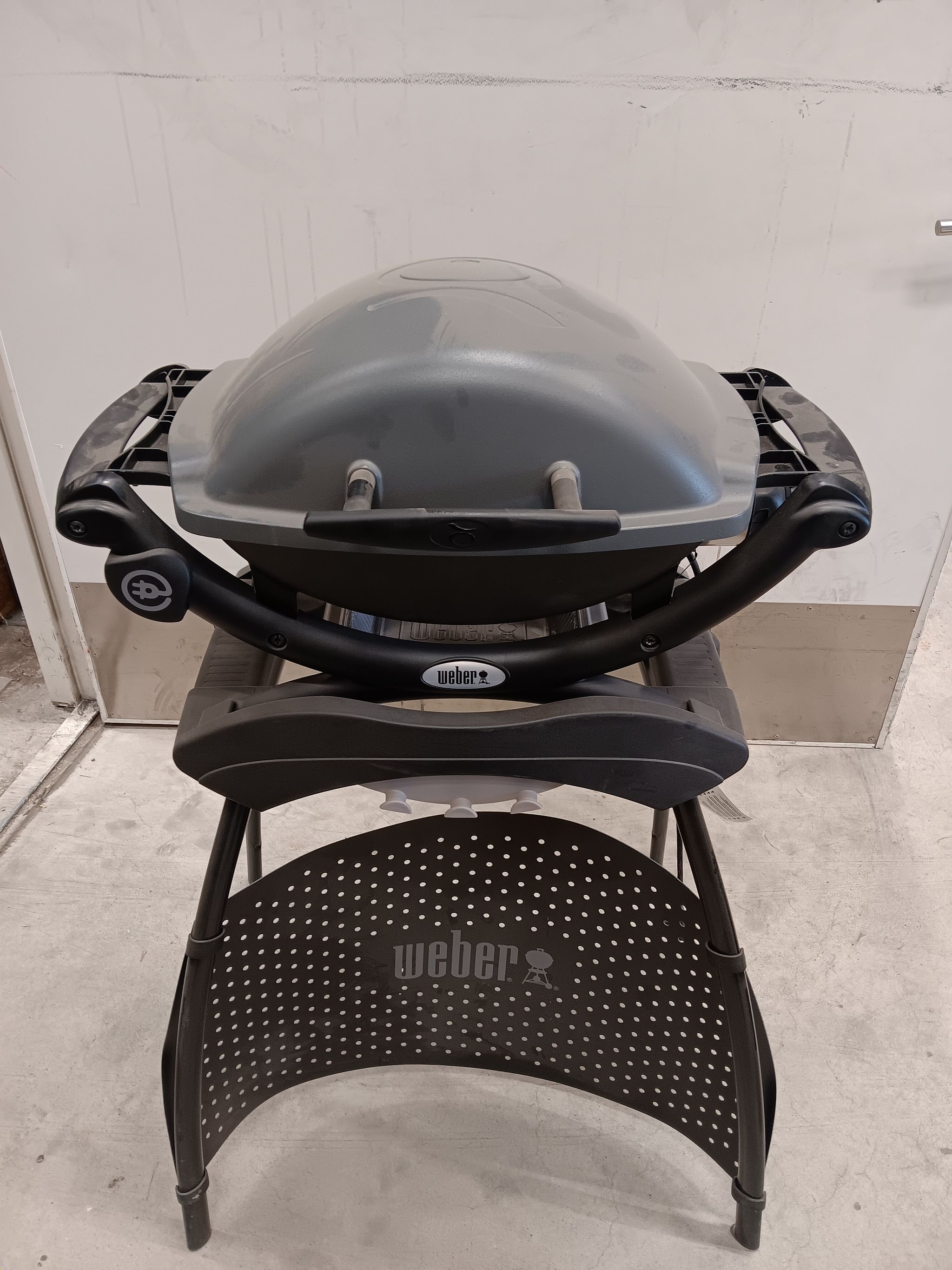 Image 1/2