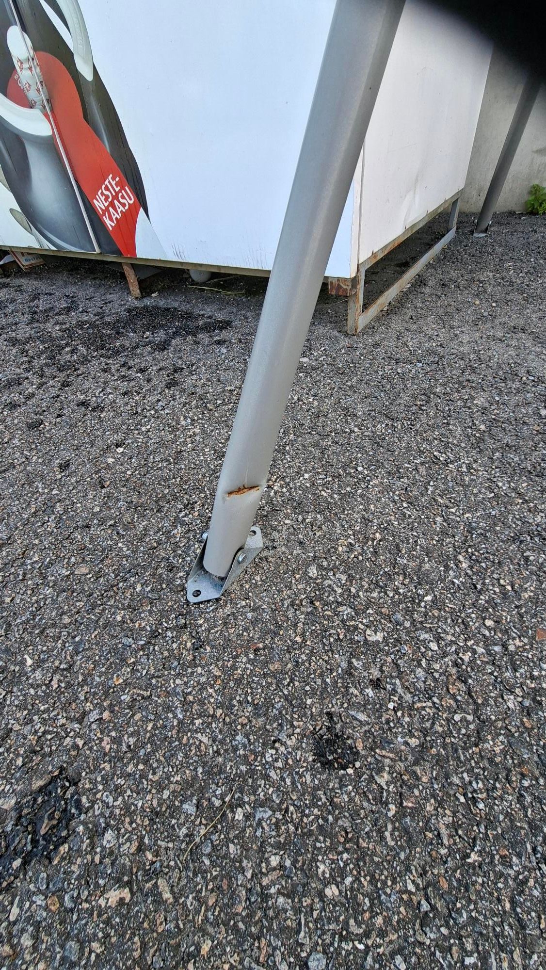 Image 2/2