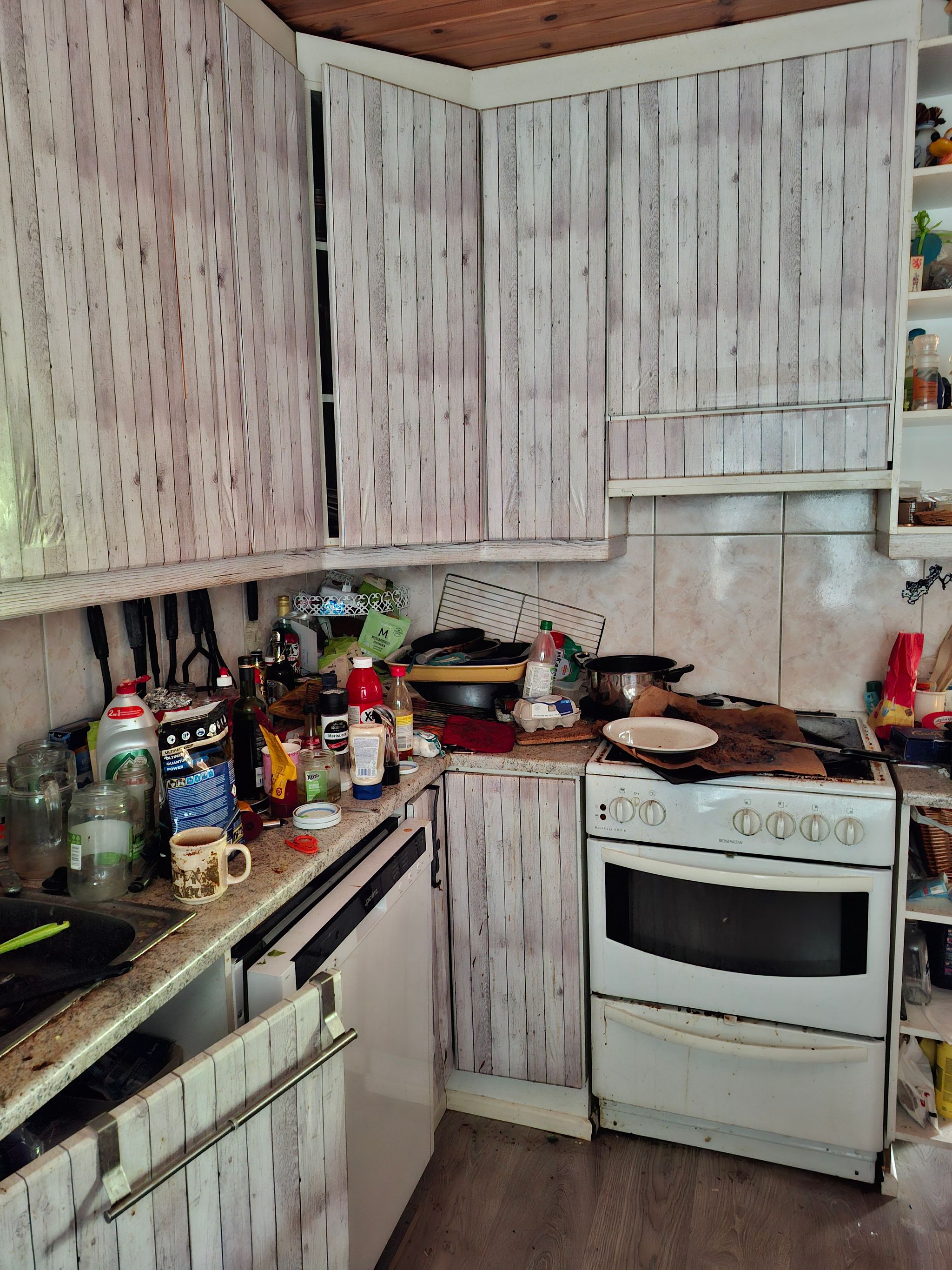 Image 15/58