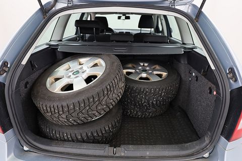 Image 11/36
