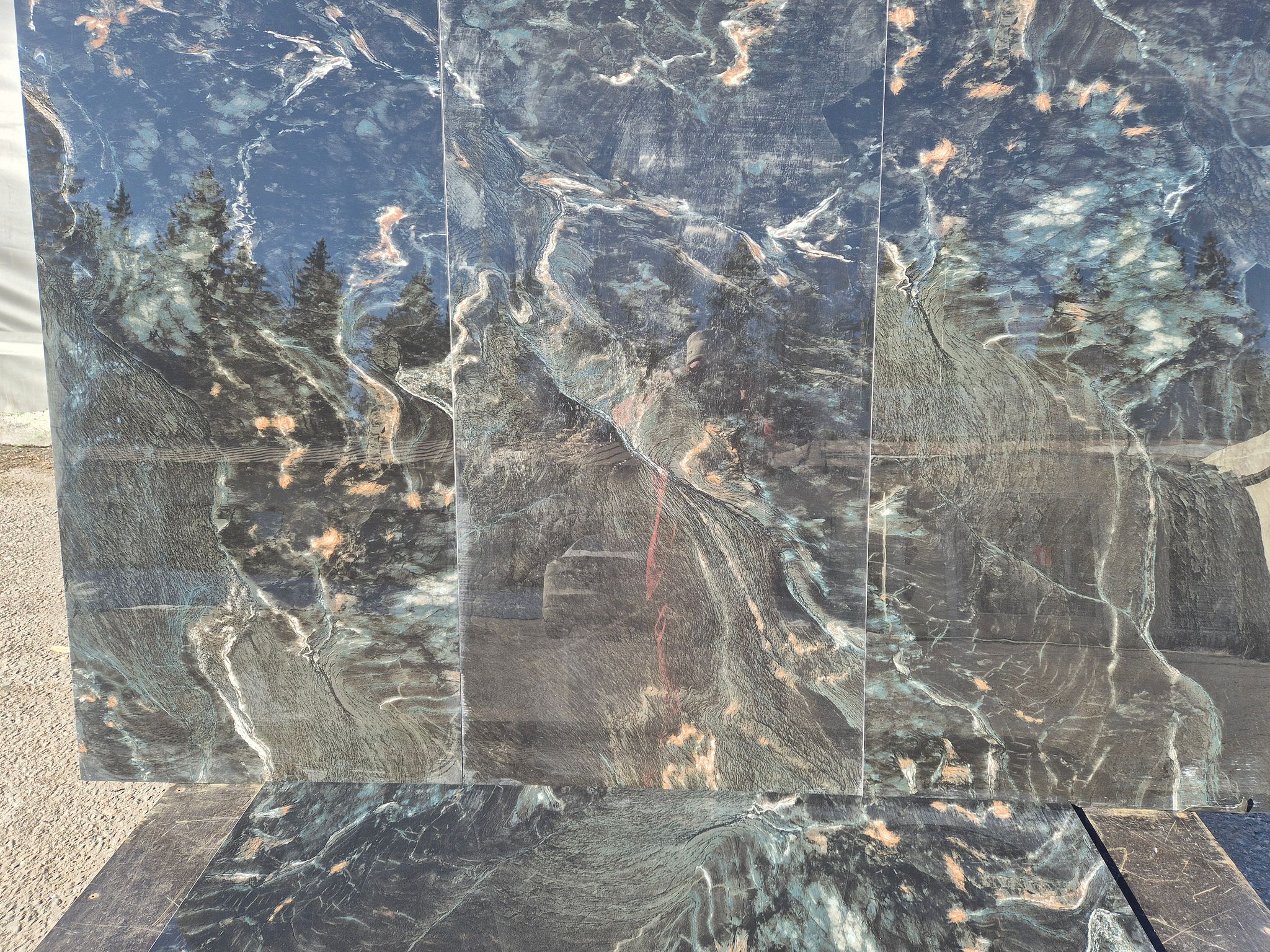 Image 18/33