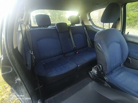 Image 6/11