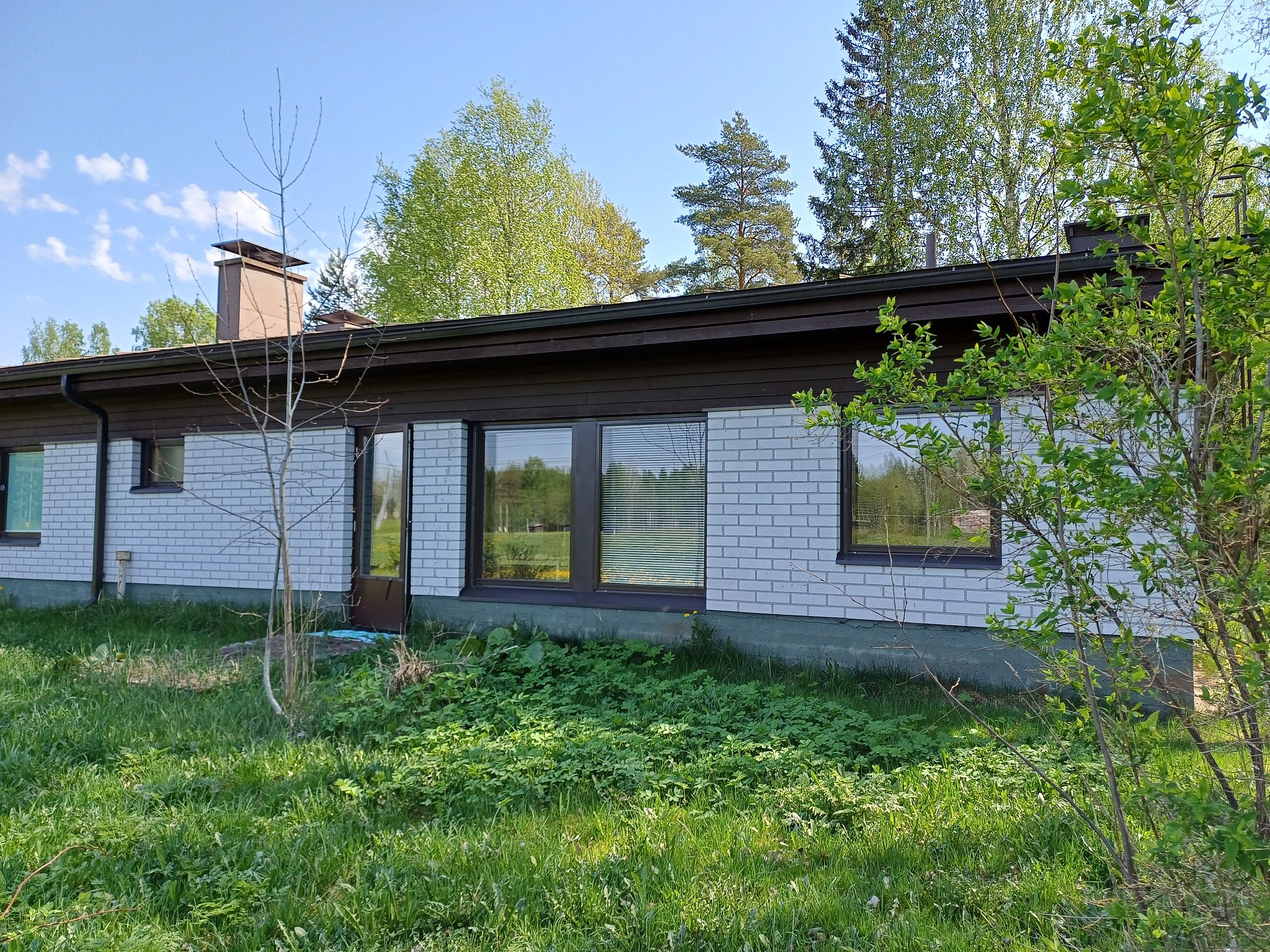 Image 3/48