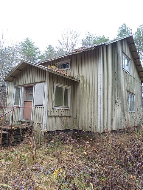 Image 4/9