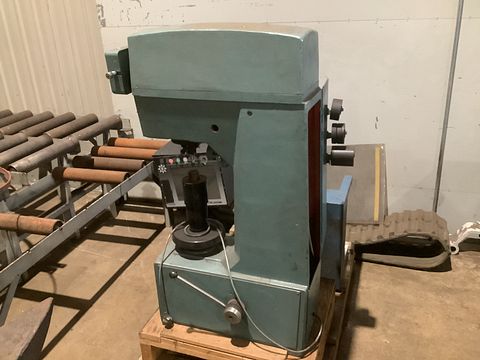 Image 2/3