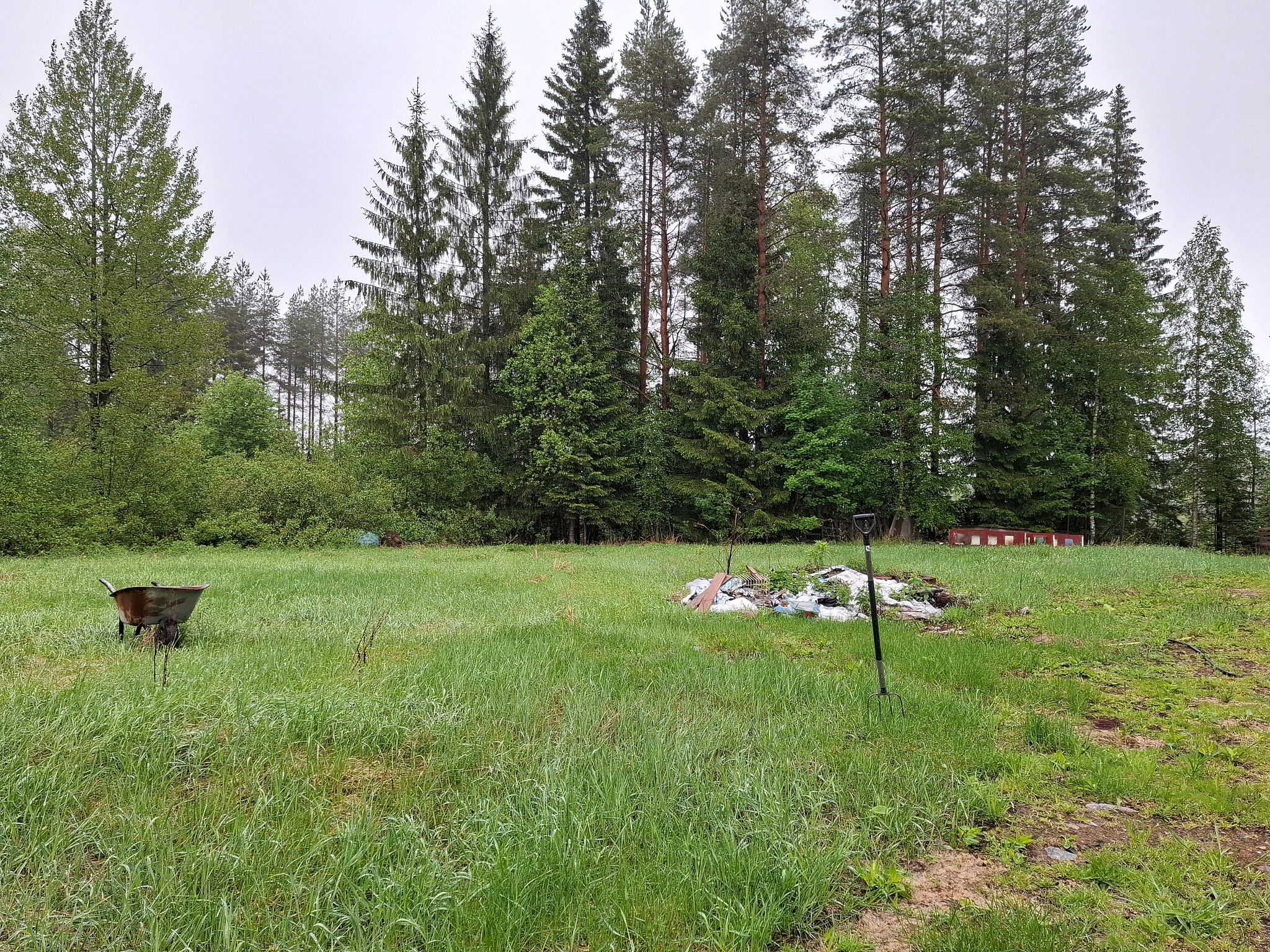 Image 2/40