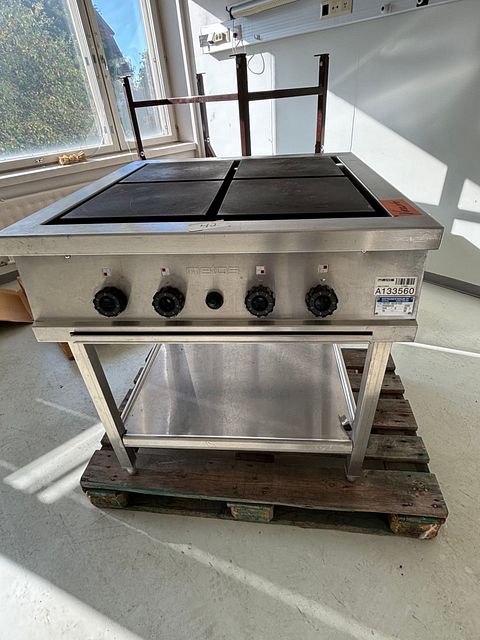 Image 1/6