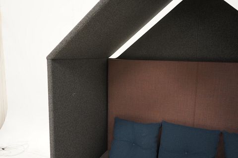 Image 8/13