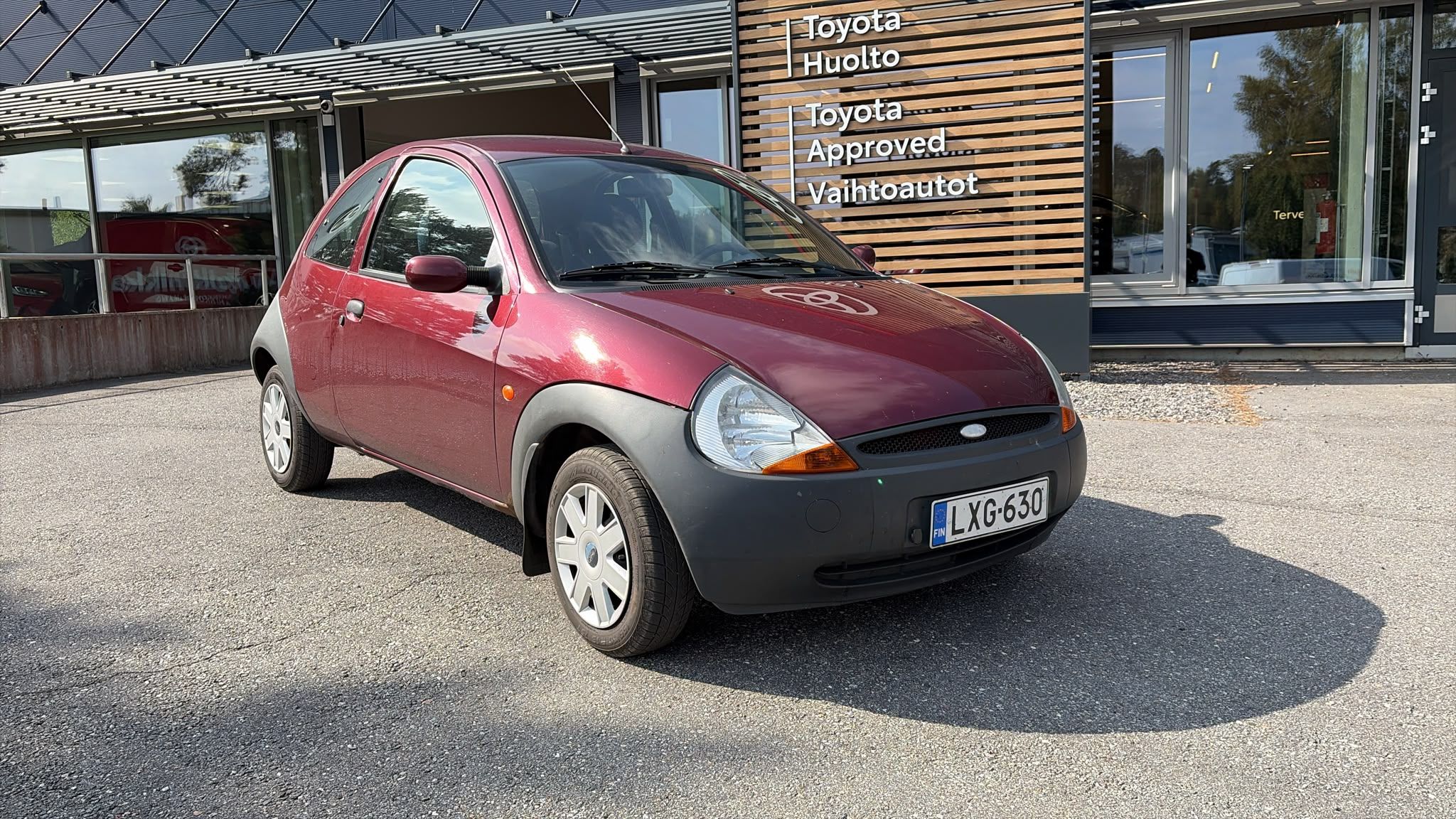 Image 1/36