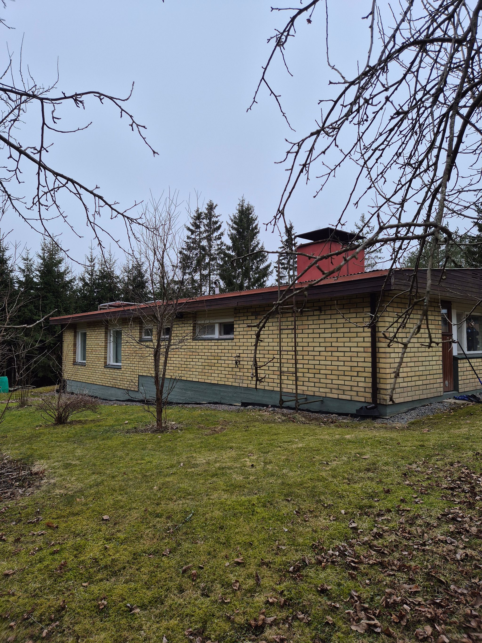 Image 47/49