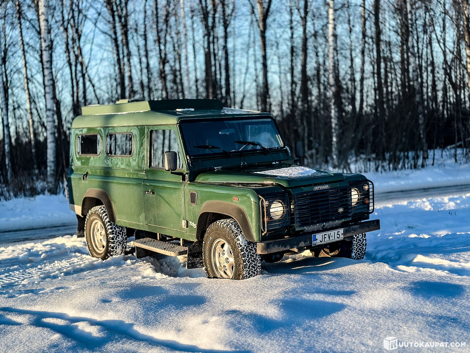 Land Rover Defender, 2002, Helsinki | Huutokaupat.com