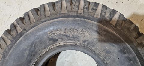 Image 2/6