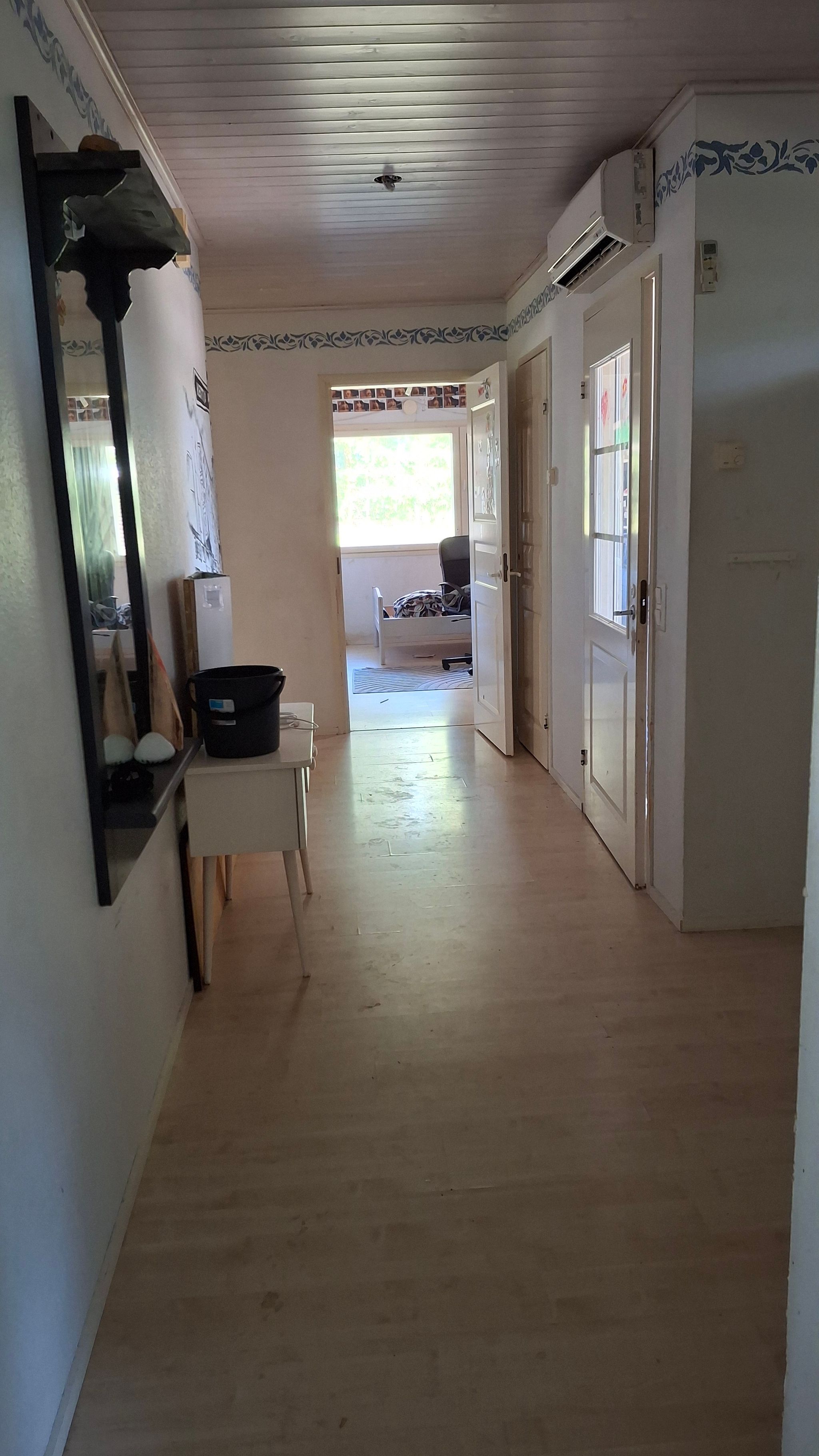 Image 36/80