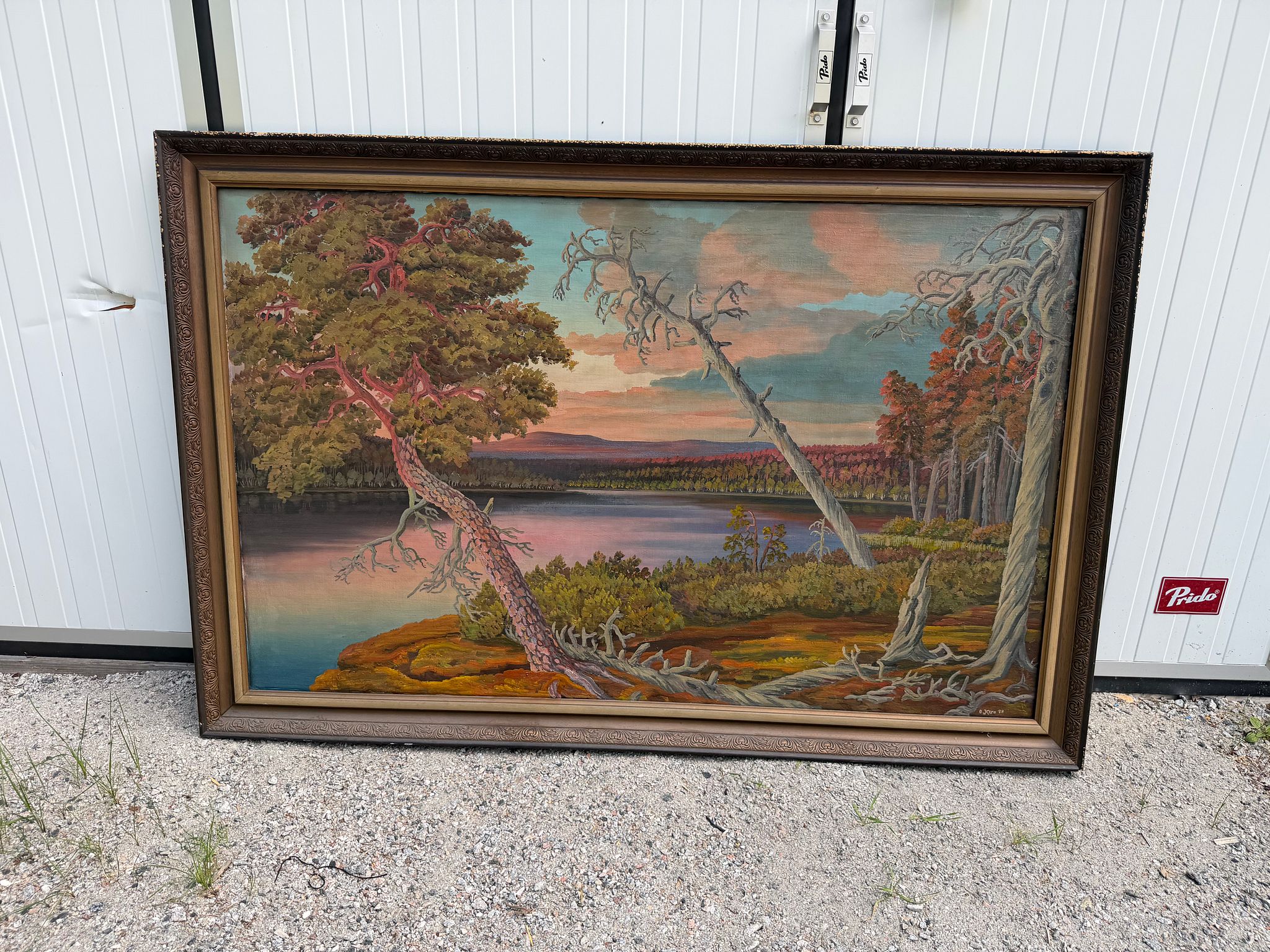 Image 4/4