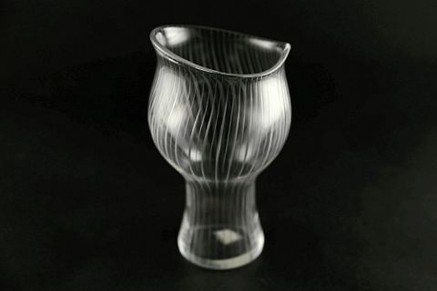 Image 15/19