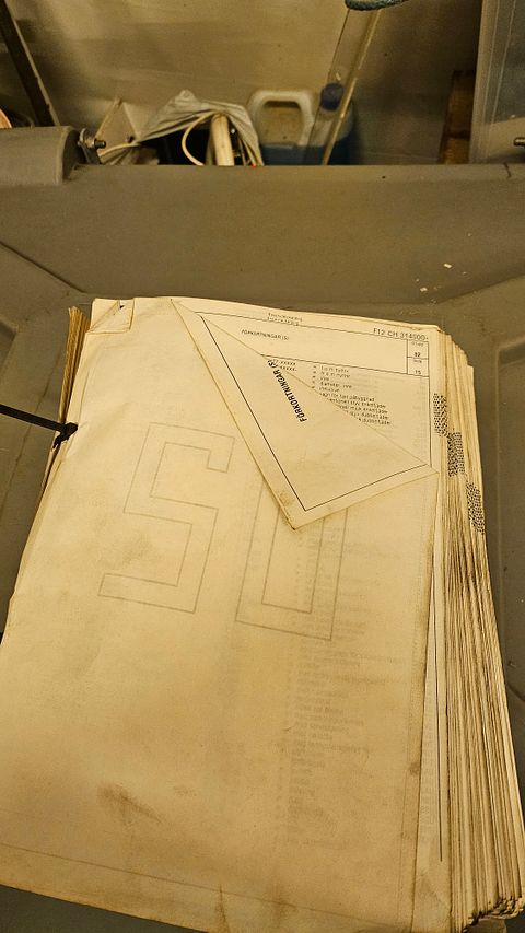 Image 27/32