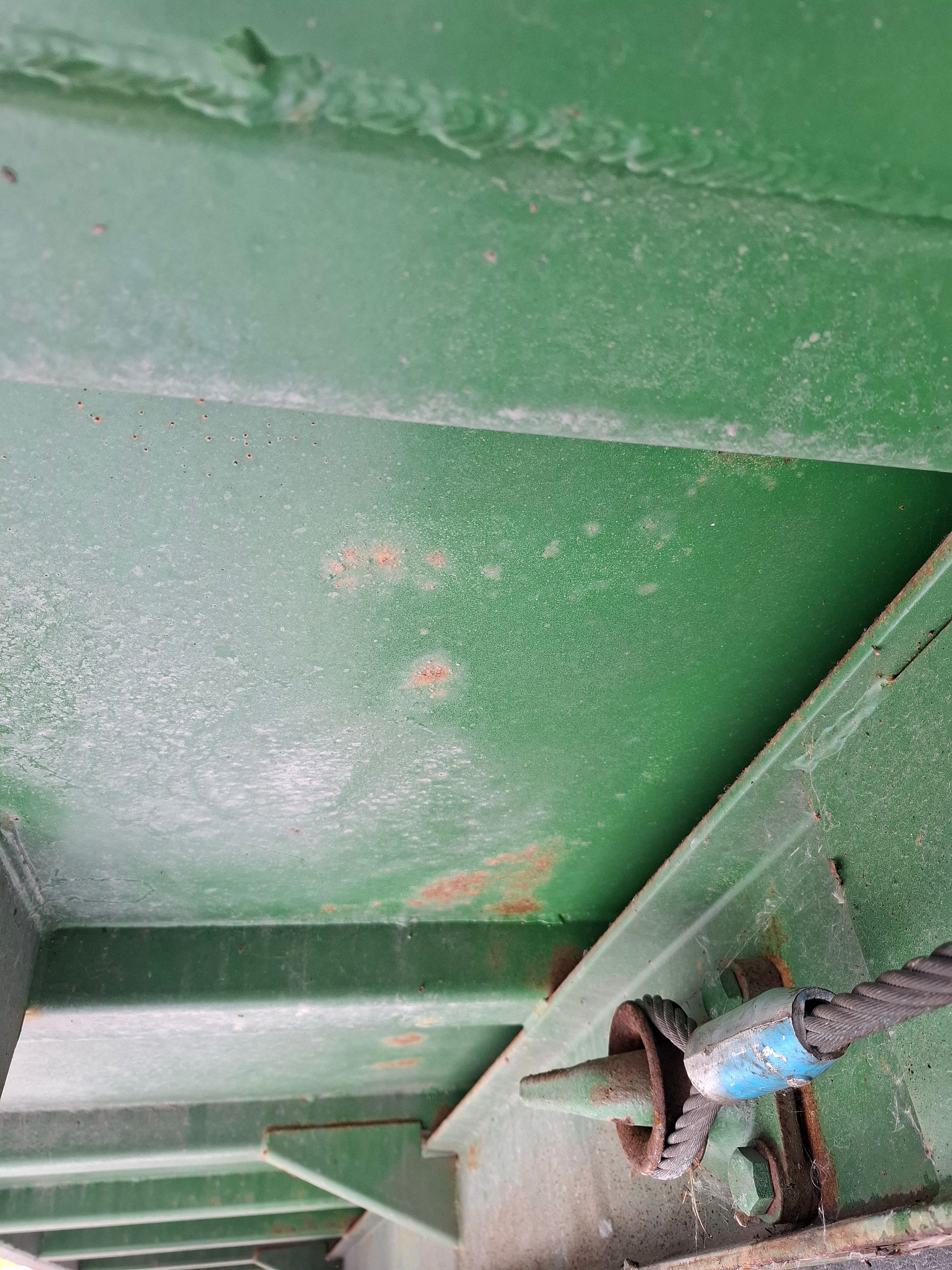 Image 8/8