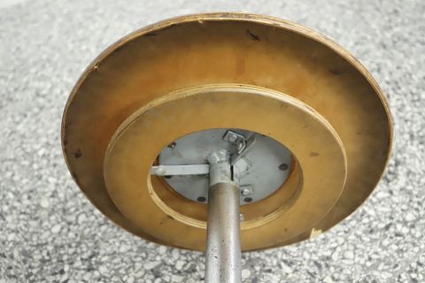 Image 9/10