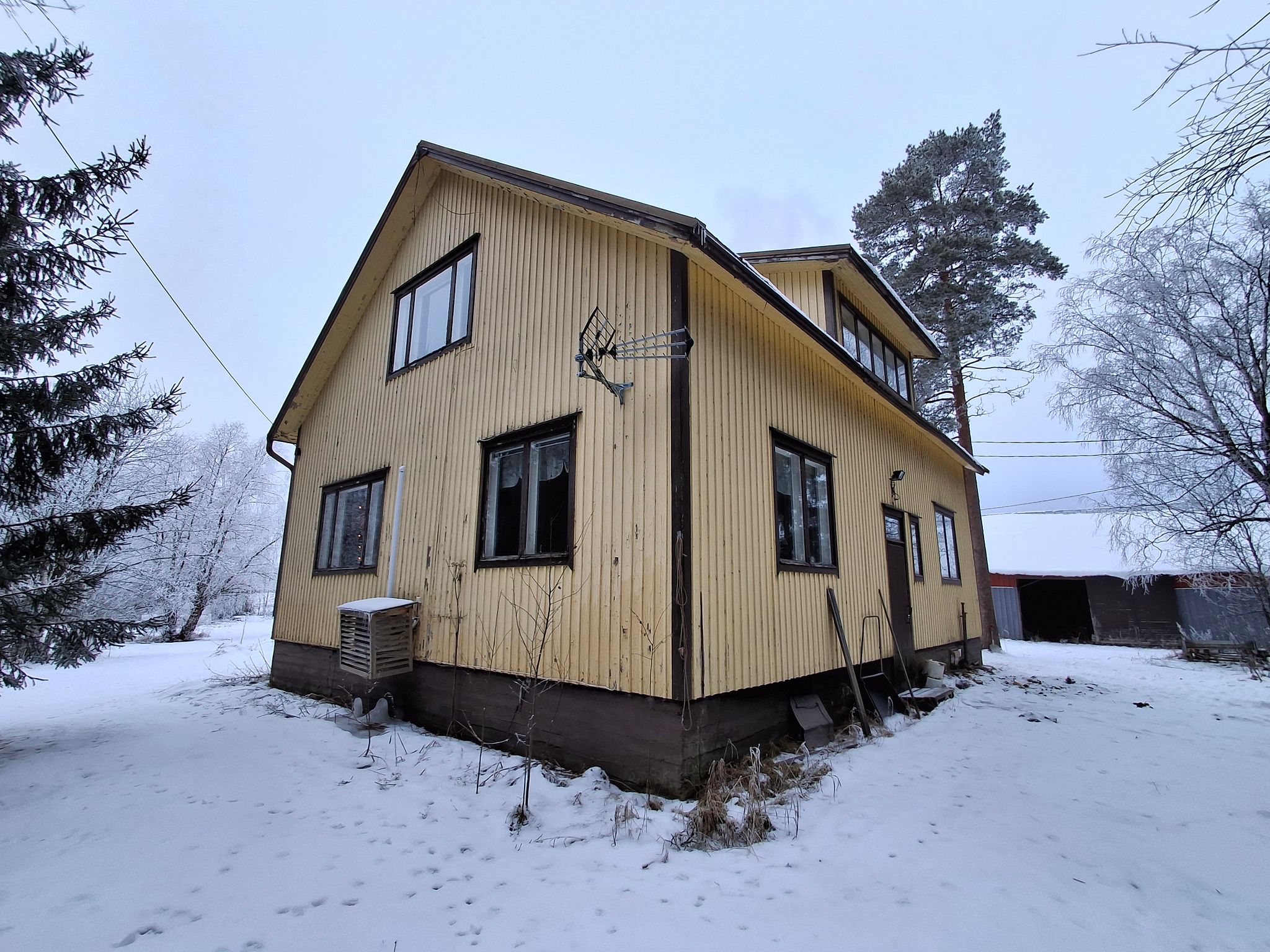 Image 7/24